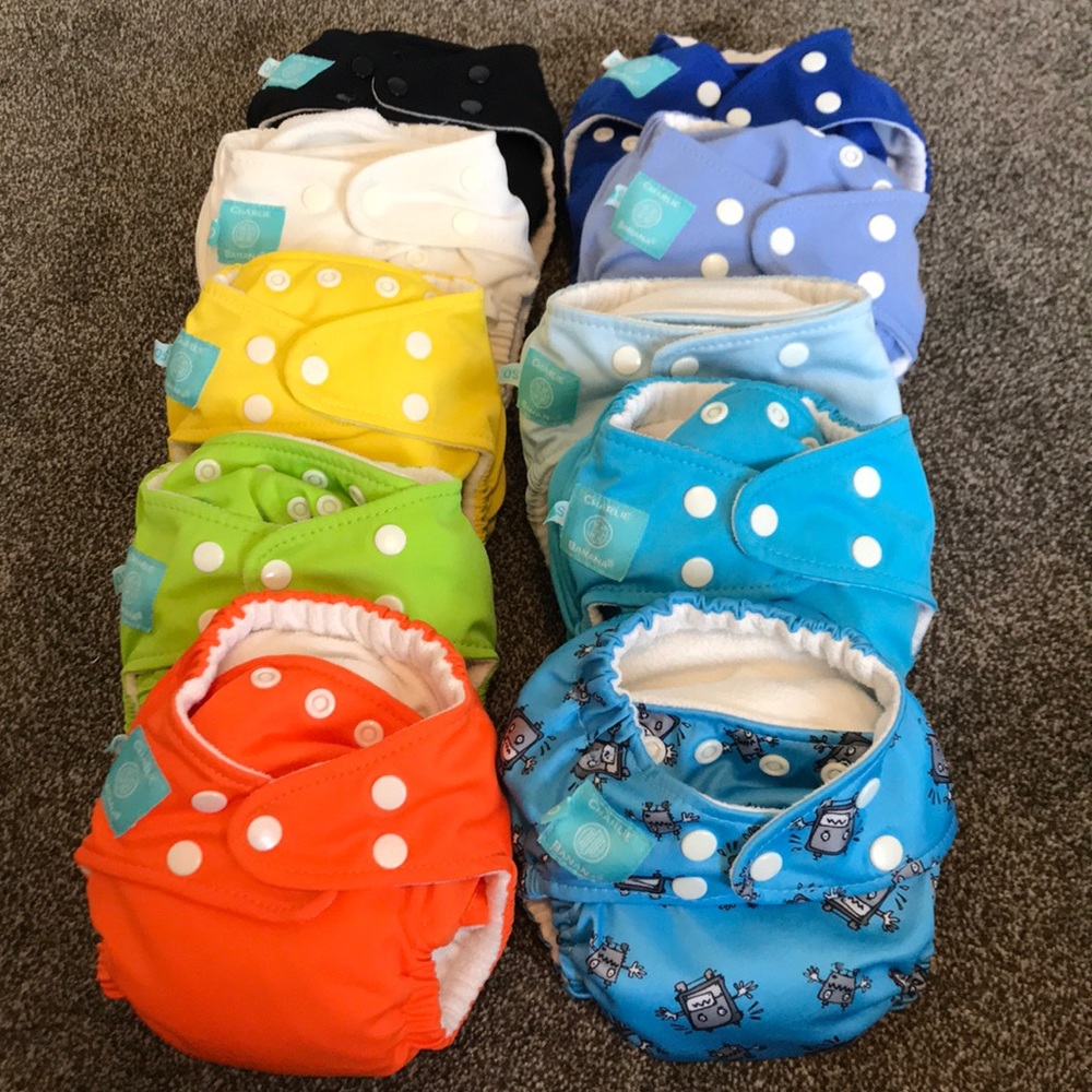 10 Charlie banana cloth diapers- One size